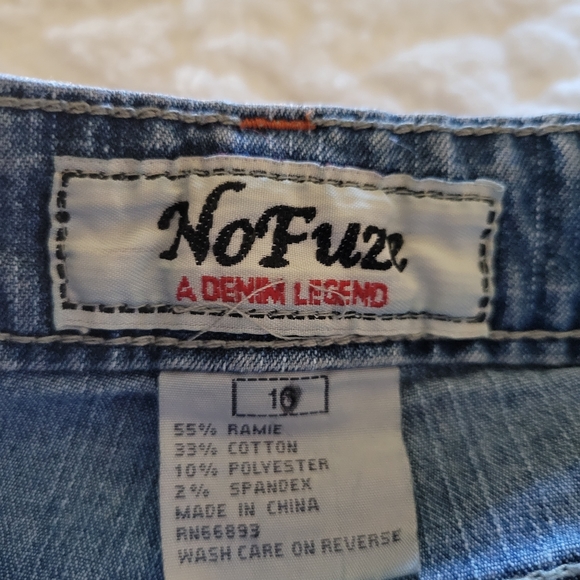 2 pair of jeans - Picture 6 of 9